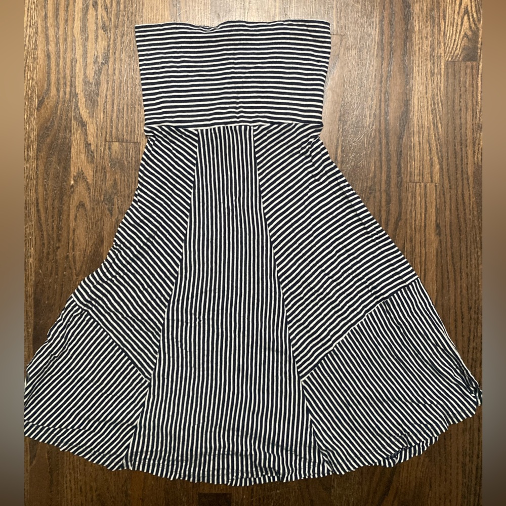 Strapless cotton dress